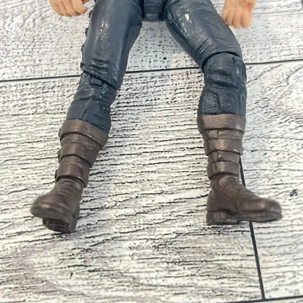 Marvel Universe Ultimate Thor Action Figure 3.75" - Picture 7 of 7